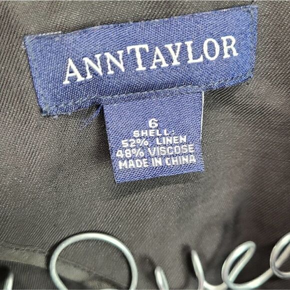 AnnāTylorāLinenĀ BlackāBlazerāSizeā6 - Picture 3 of 6